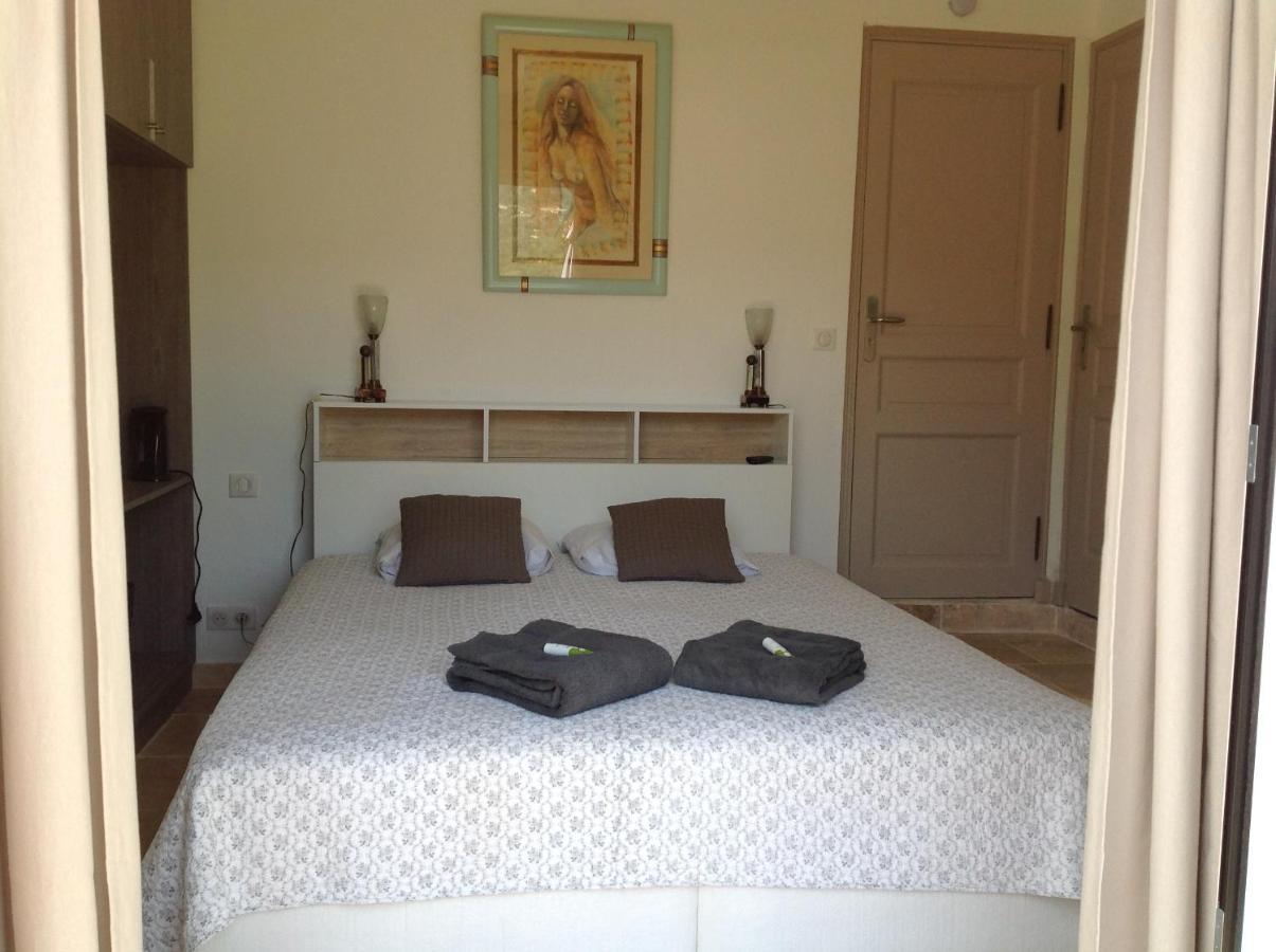 Bed and Breakfast New Mas Madilauric Peymeinade Екстер'єр фото